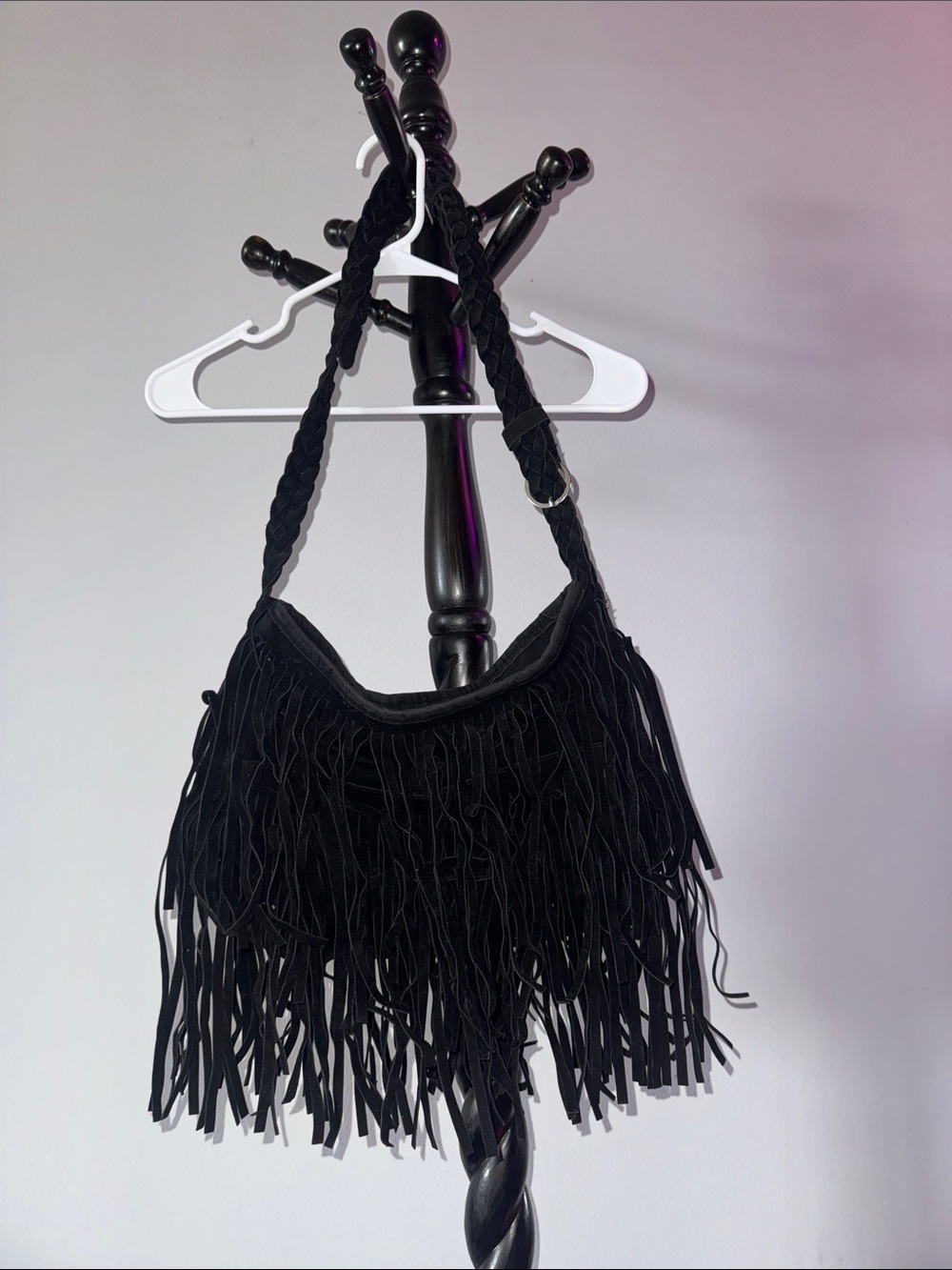 Fringed Shoulder Bag 40.B1